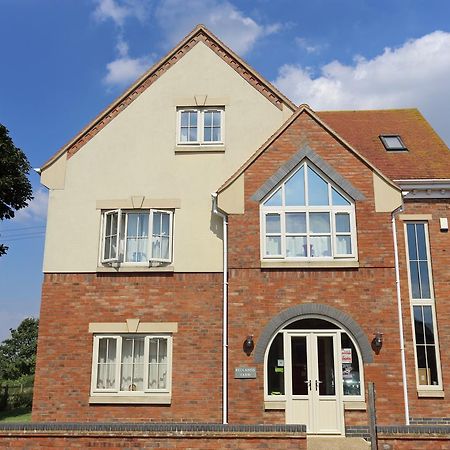 Redlands Farm Bed & Breakfast Stanwick  Exterior photo